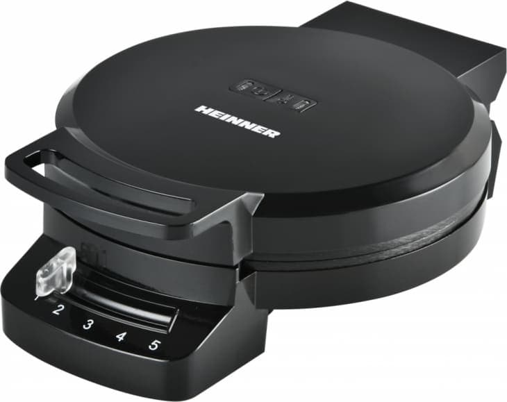 Vaflių kepimo aparatas 1200W HWF-F1200BK HEINNER